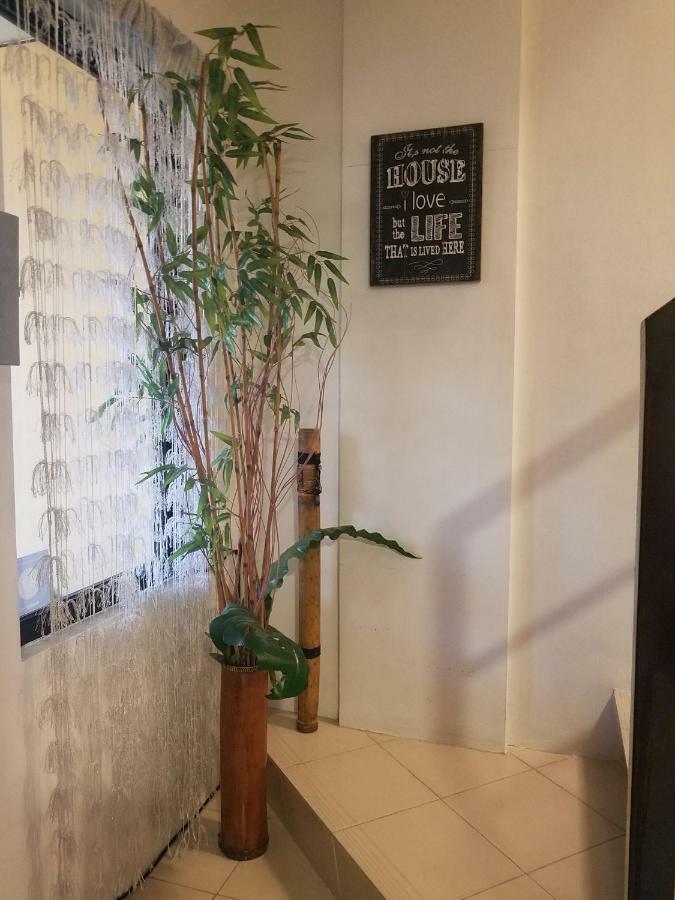 Skylab Guesthouse Paranaque City Dış mekan fotoğraf